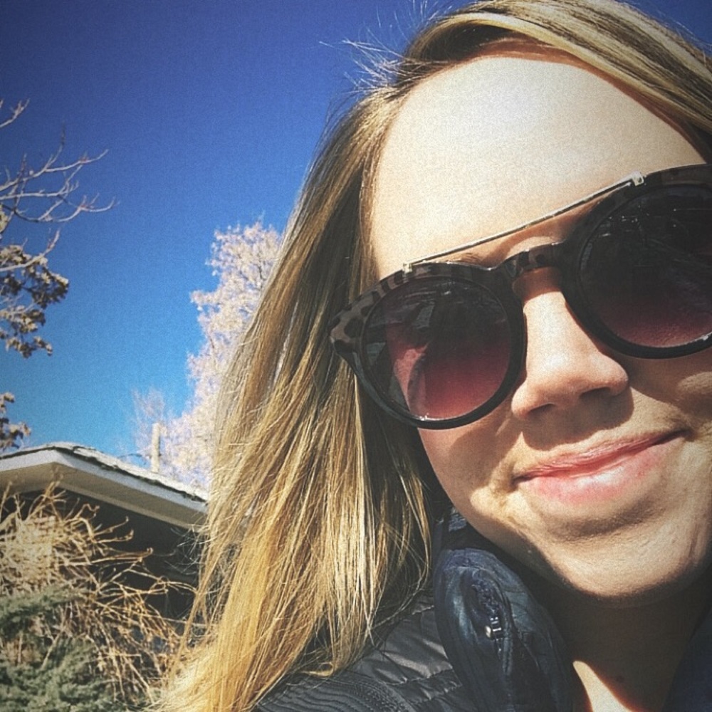 Meet your Posher, Laura